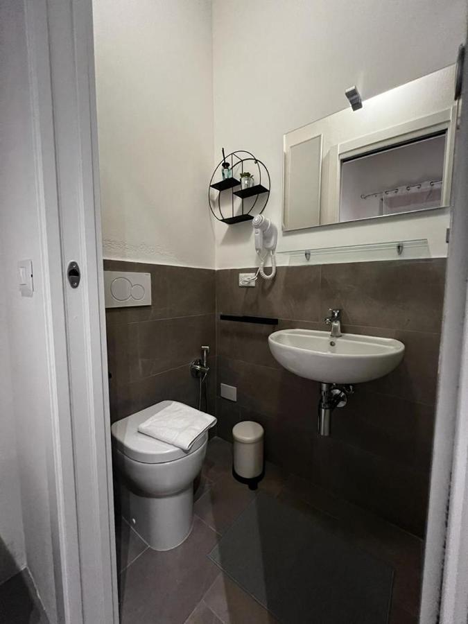 Casa Carducci 33 Acomodação com café da manhã Pisa Exterior foto