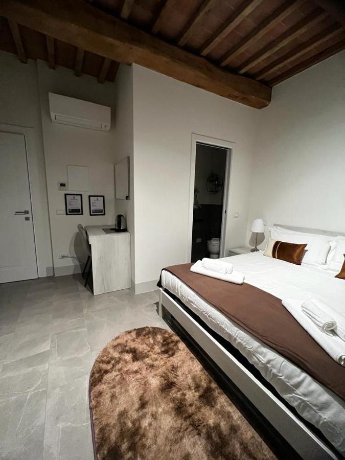 Casa Carducci 33 Acomodação com café da manhã Pisa Exterior foto